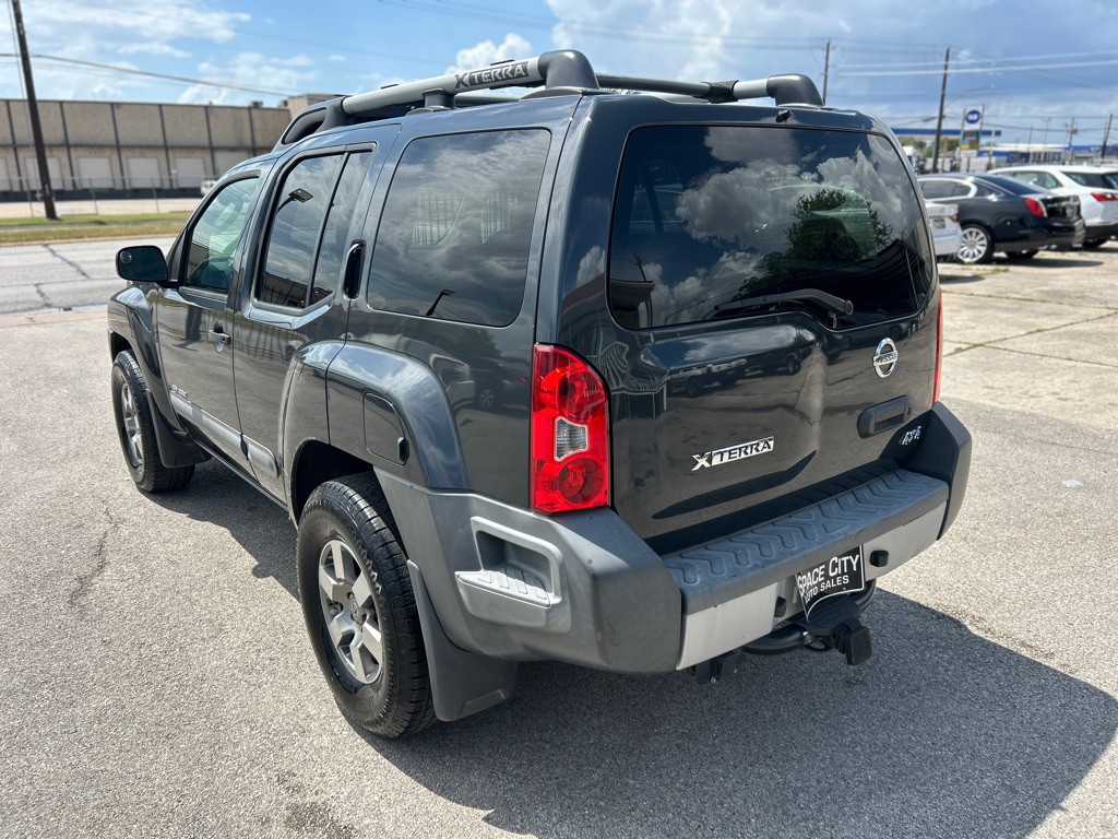 2010 Nissan Xterra Image 8