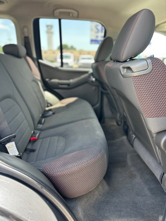 2010 Nissan Xterra Image 12