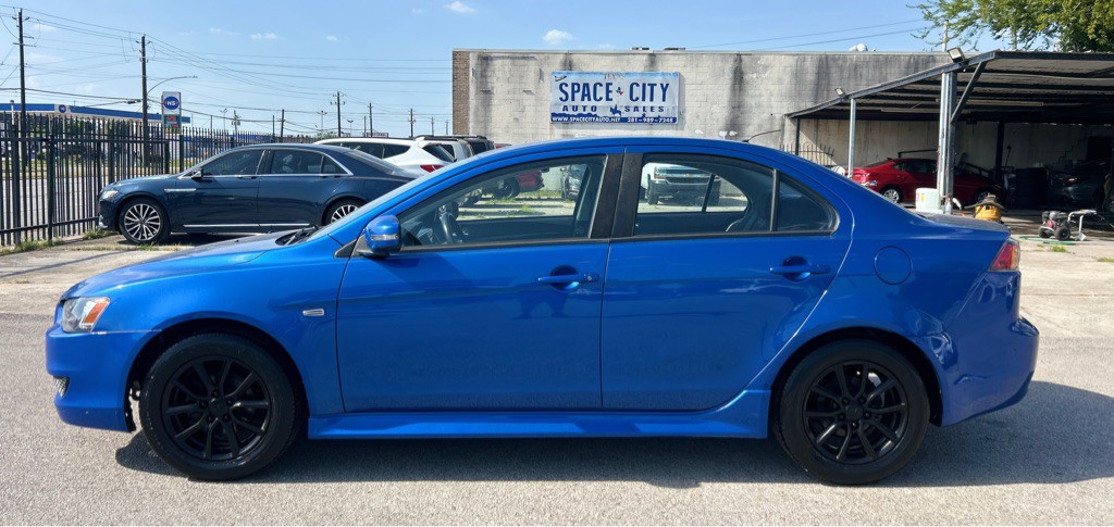 2016 Mitsubishi Lancer Image 5
