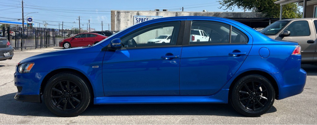 2016 Mitsubishi Lancer Image 13