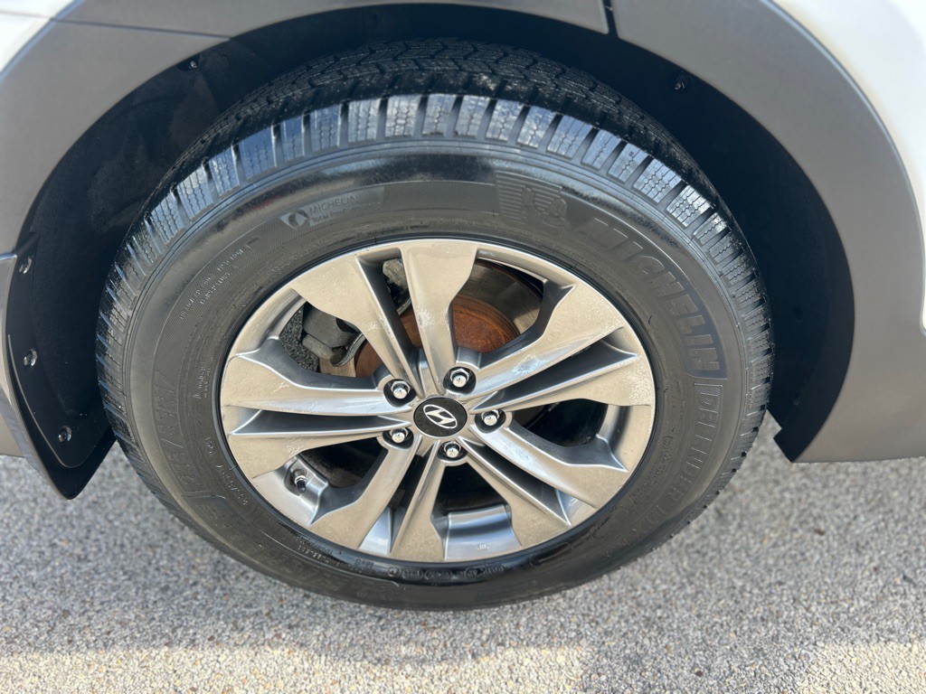 2016 Hyundai Santa Fe Sport Image 20