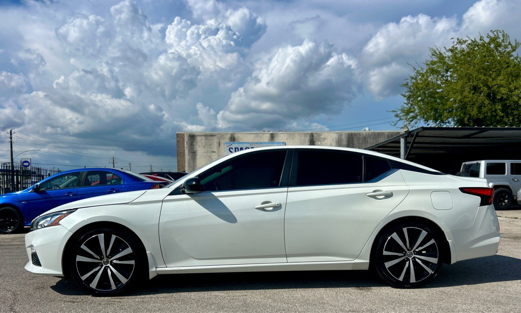 2020 Nissan Altima Image 5