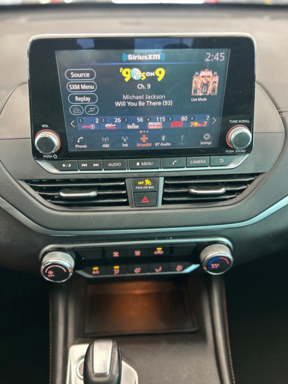 2020 Nissan Altima Image 14