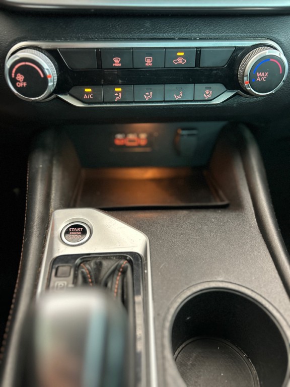 2020 Nissan Altima Image 15
