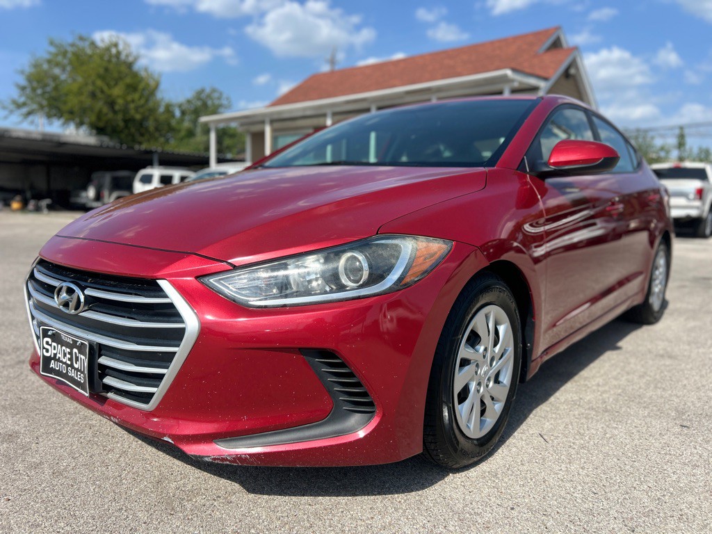 2017 Hyundai Elantra Image 4