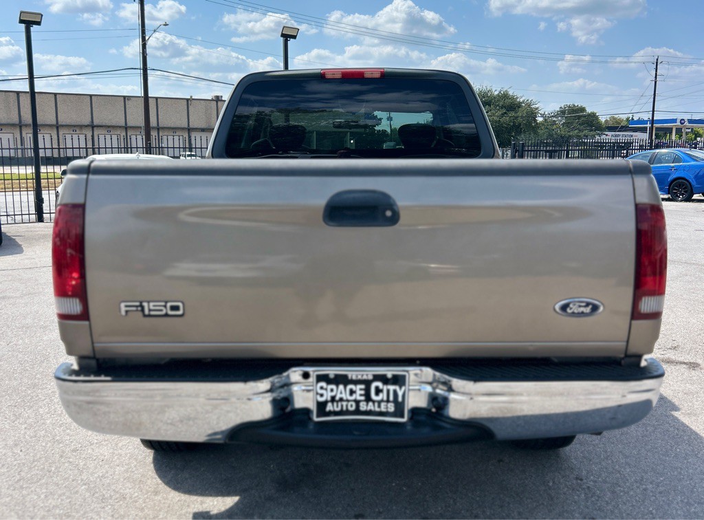 2003 Ford F-150 Image 7