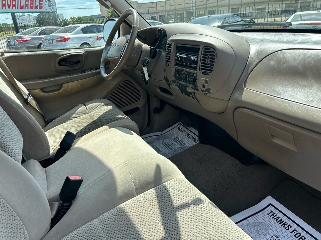 2003 Ford F-150 Image 16