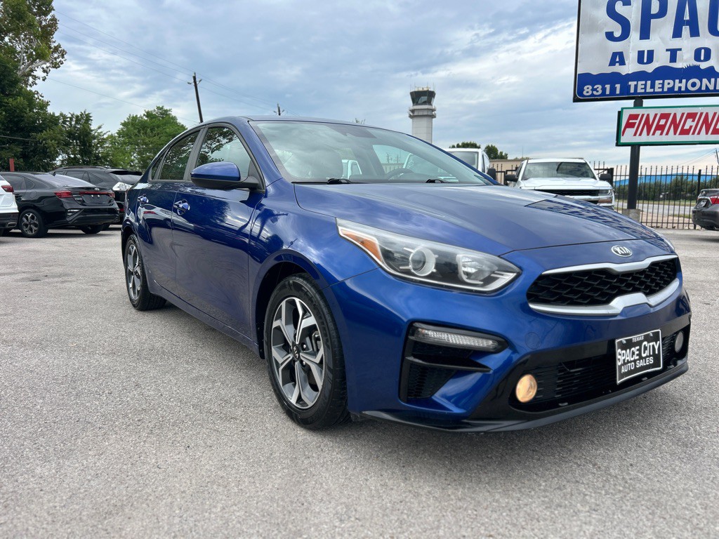 2021 Kia Forte Image 2
