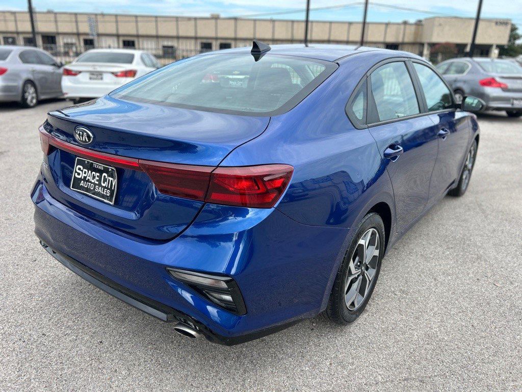 2021 Kia Forte Image 6