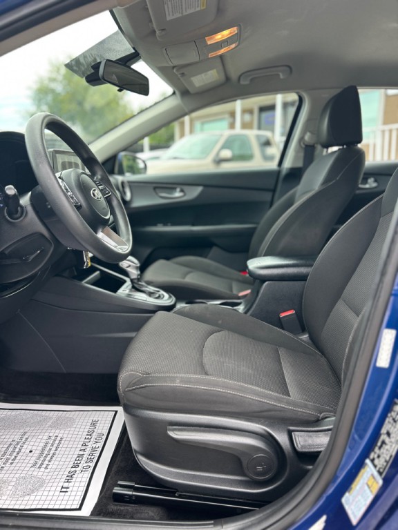 2021 Kia Forte Image 9