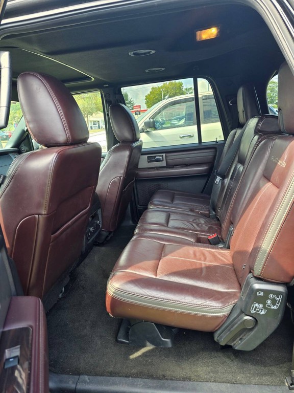2017 Ford Expedition Image 8