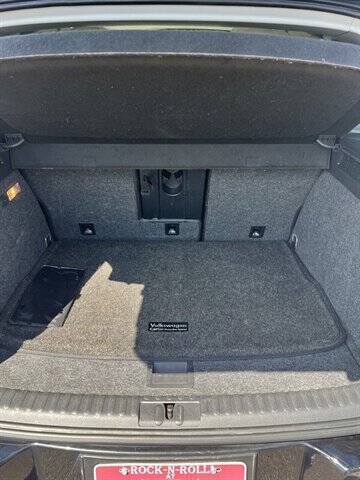2017 Volkswagen Tiguan Image 12