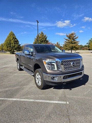 2016 Nissan Titan Image 3