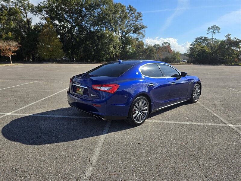 2017 Maserati Ghibli Image 3