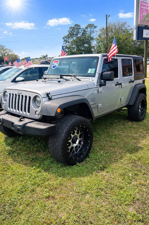 2014 Jeep Wrangler Unlimited Image 2