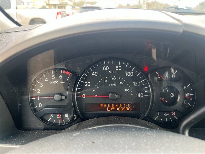 2006 Nissan Titan Image 5