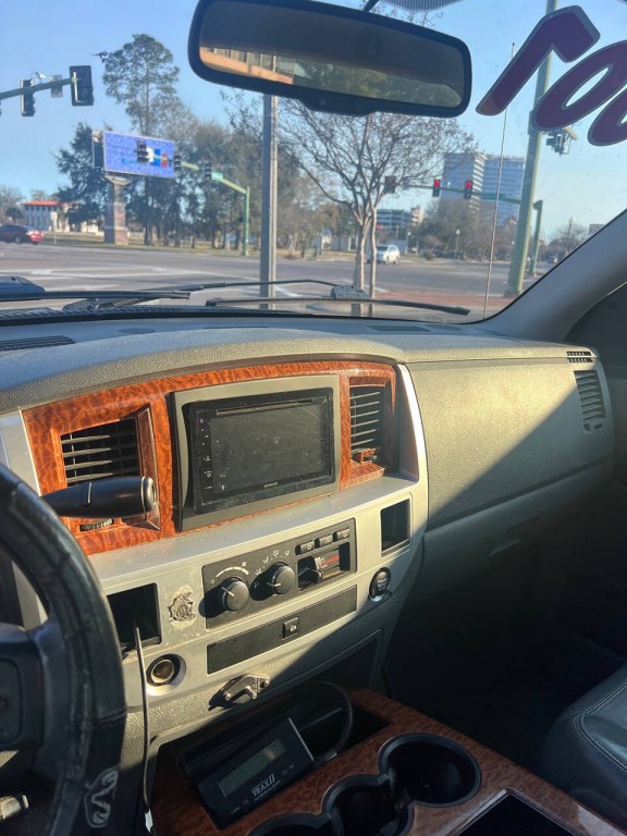 2007 Dodge Ram 3500 Image 9