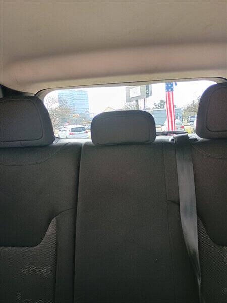 2017 Jeep Renegade Image 14