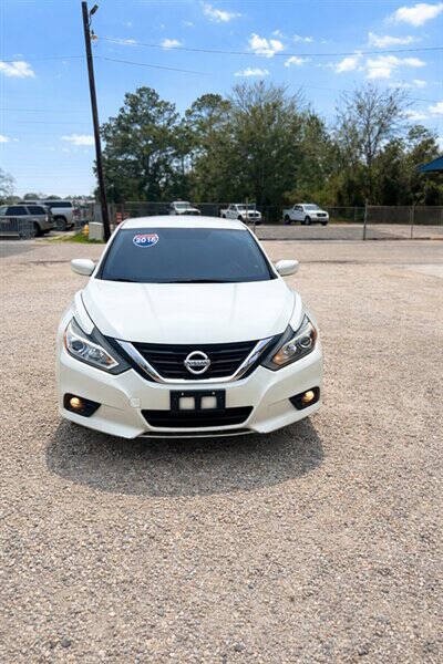 2016 Nissan Altima Image 2