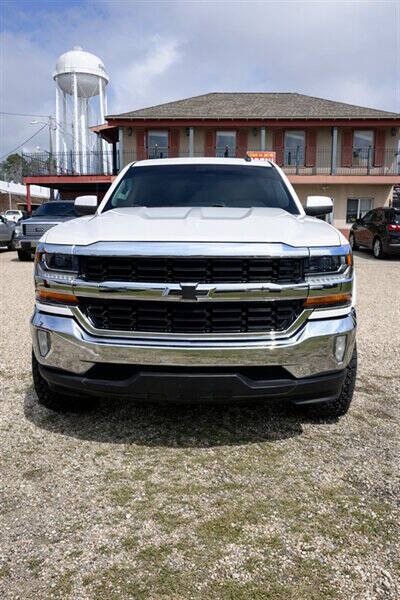 2017 Chevrolet Silverado 1500 Image 3