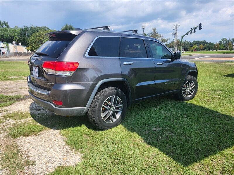 2017 Jeep Grand Cherokee Image 18