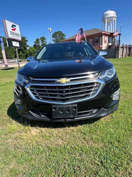 2018 Chevrolet Equinox Image 2