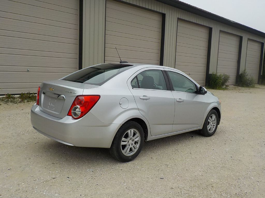2015 Chevrolet Sonic Image 5