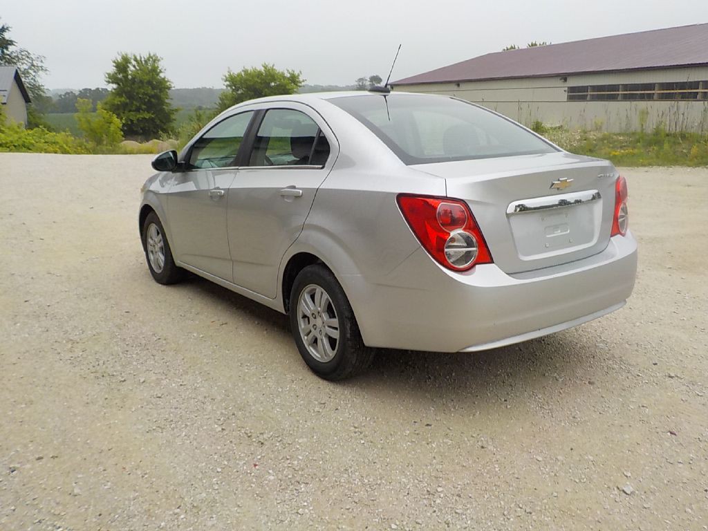 2015 Chevrolet Sonic Image 7