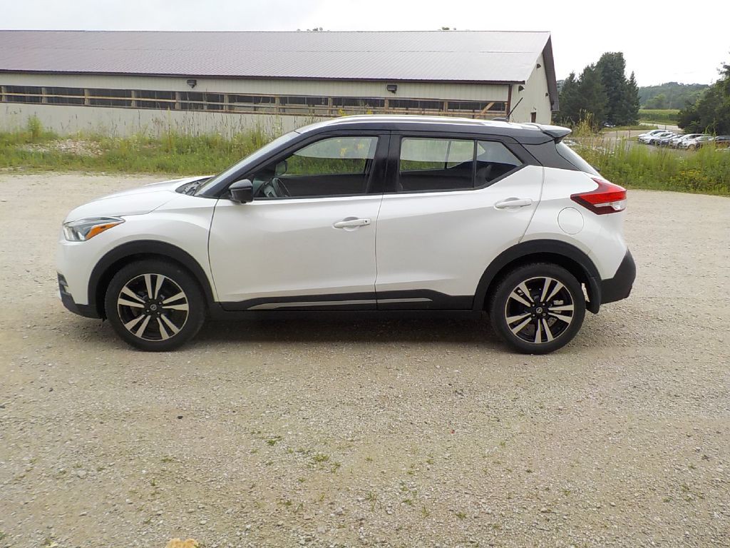 2019 Nissan Kicks Image 9