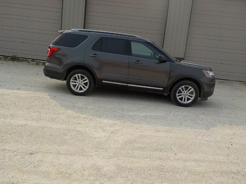 2018 Ford Explorer Image 4