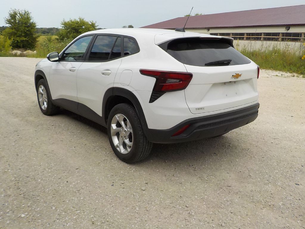 2024 Chevrolet Trax Image 7