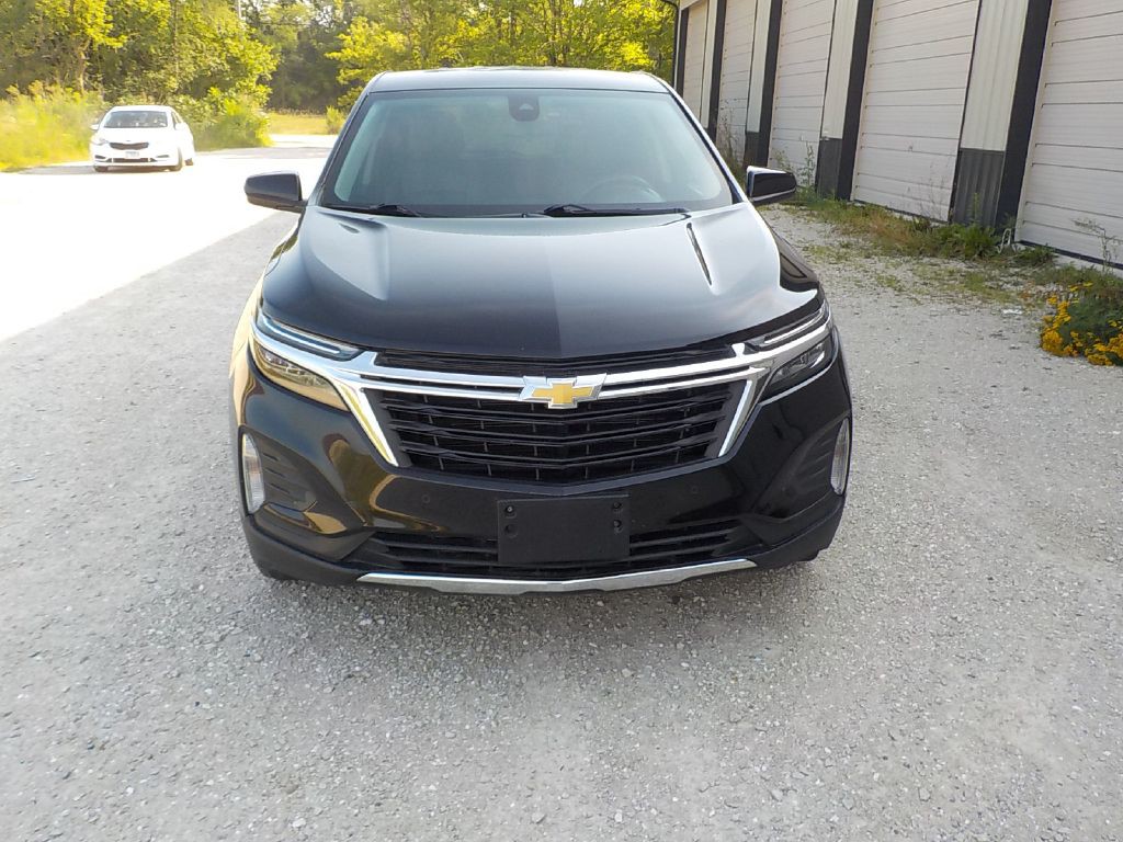 2022 Chevrolet Equinox Image 2