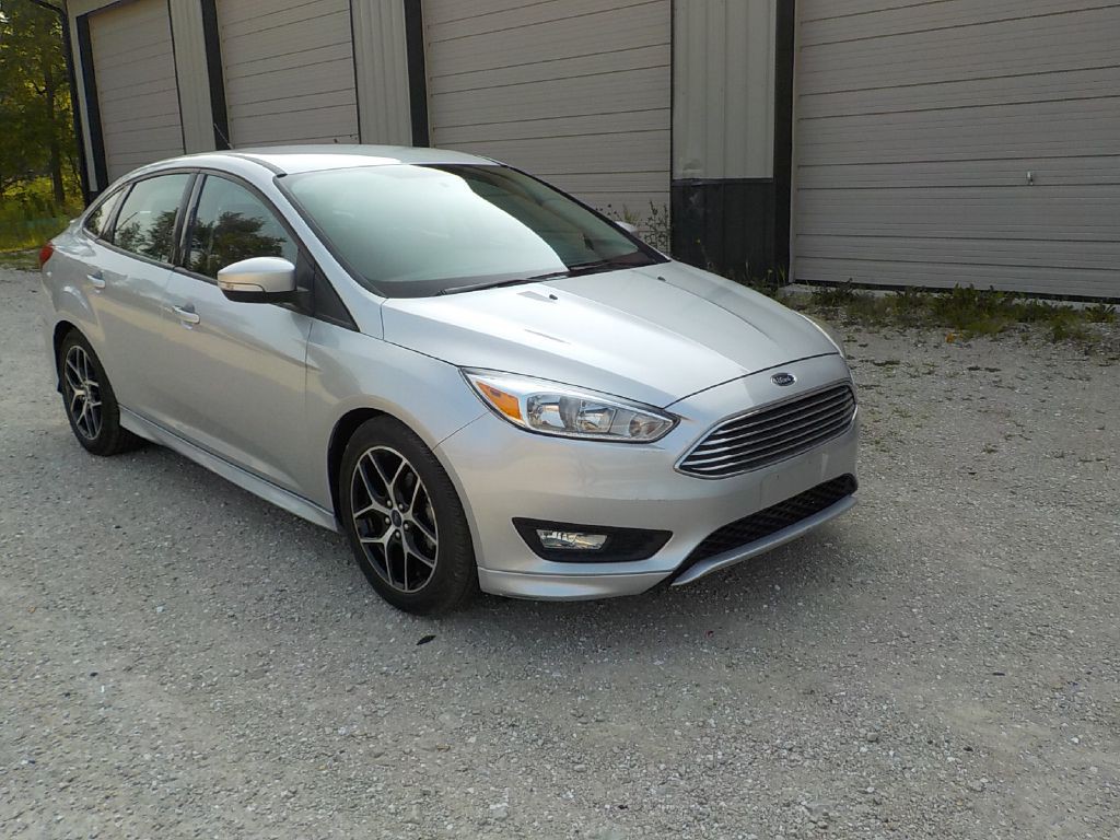 2016 Ford Focus Image 3