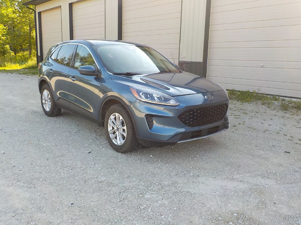 2020 Ford Escape Image 3