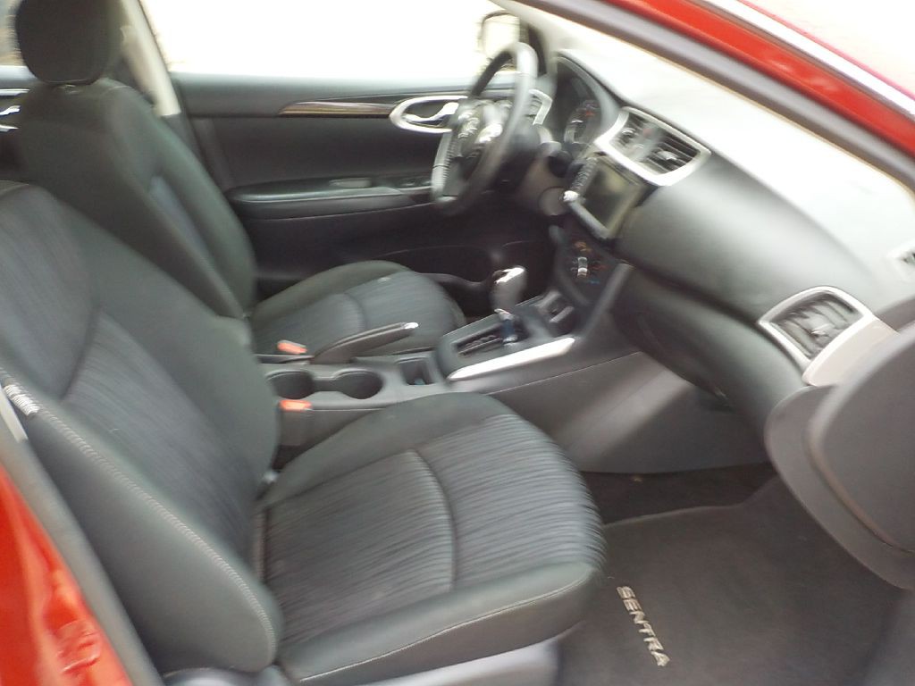 2019 Nissan Sentra Image 9