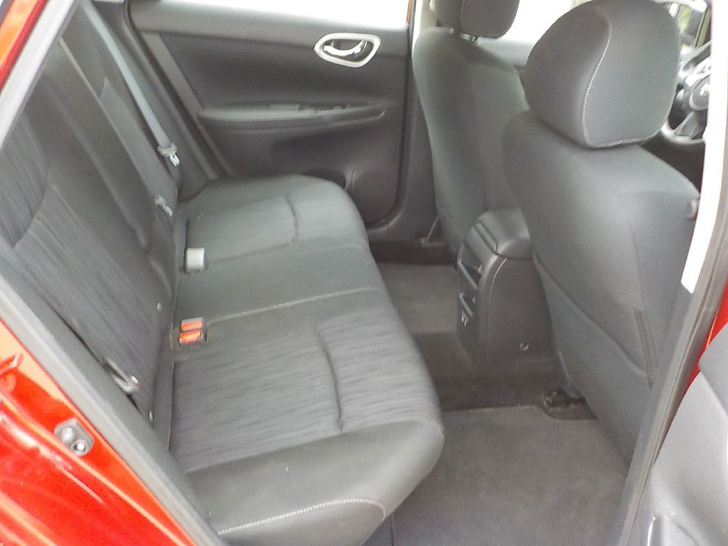 2019 Nissan Sentra Image 10