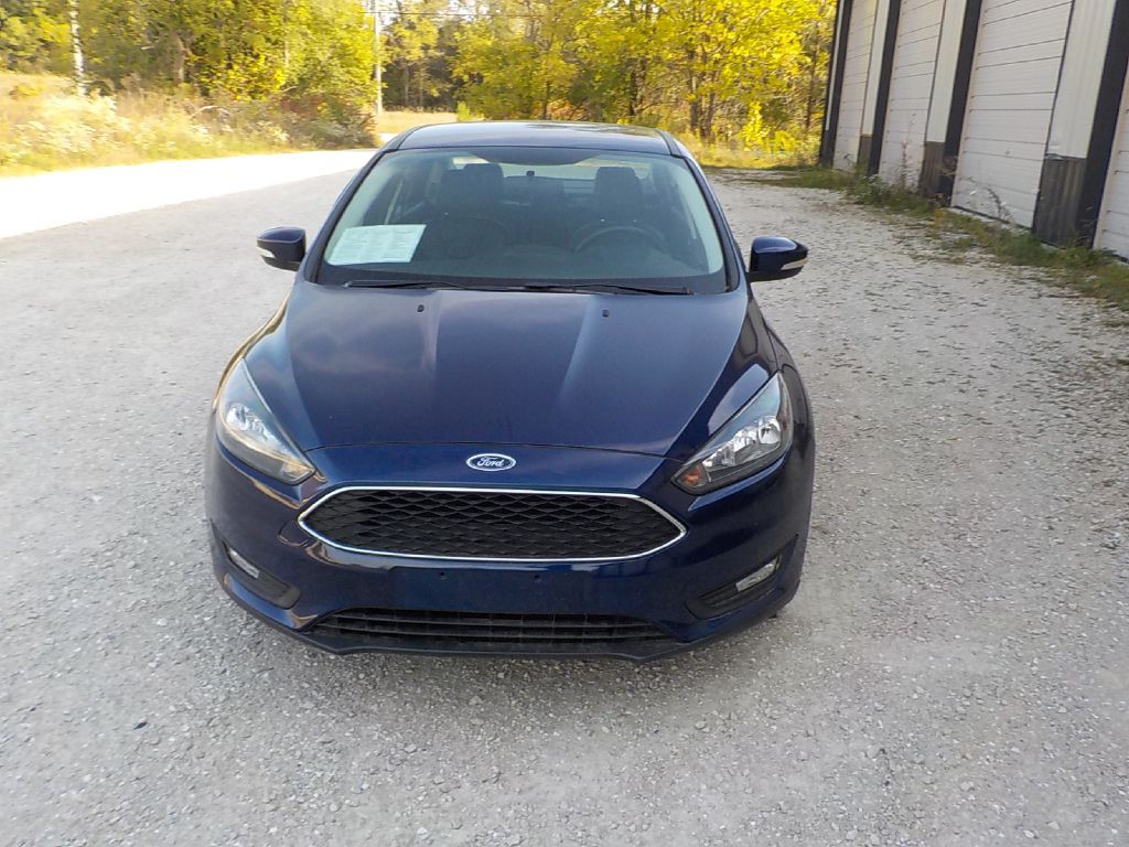 2016 Ford Focus Image 2