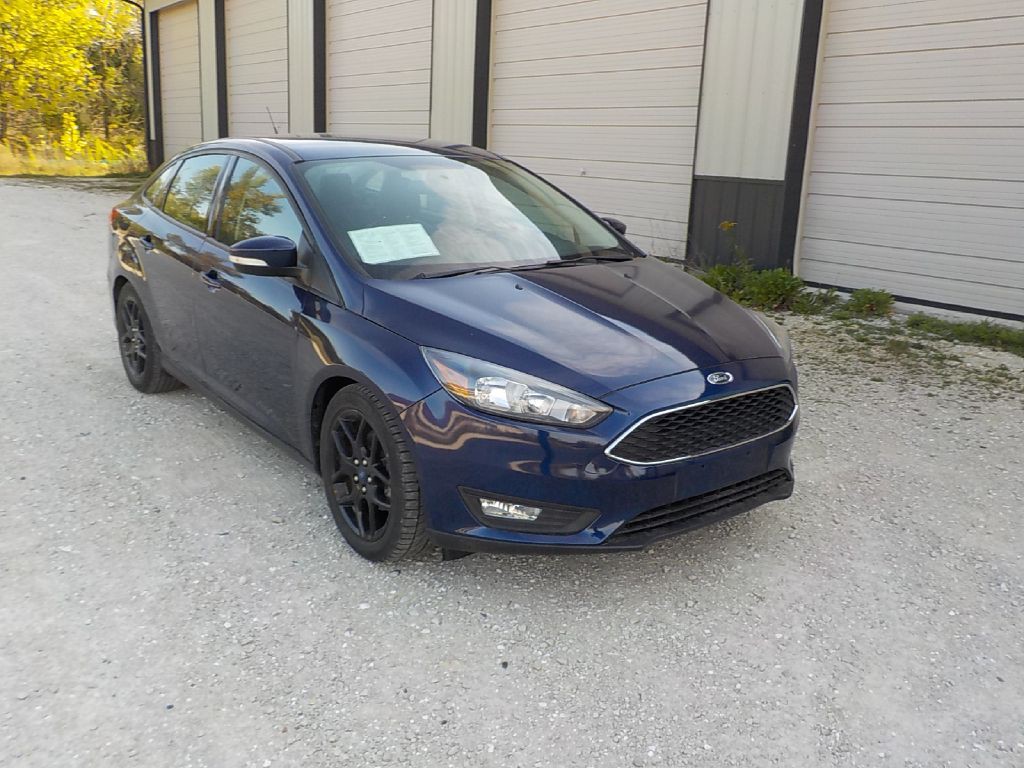 2016 Ford Focus Image 3
