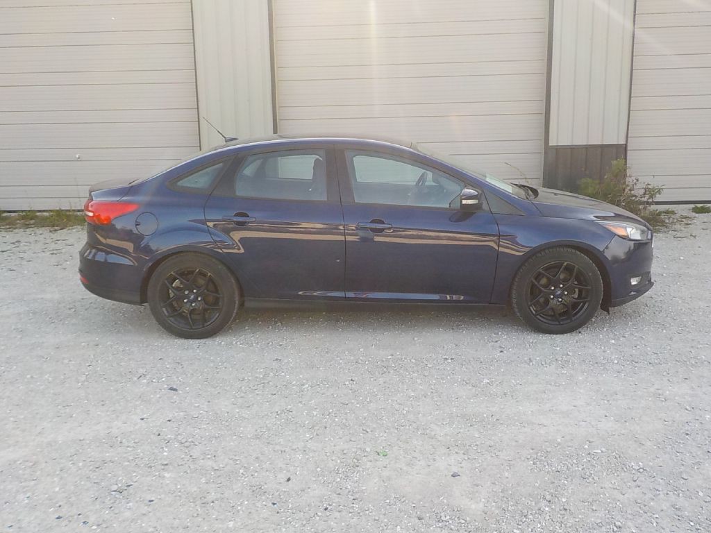 2016 Ford Focus Image 4