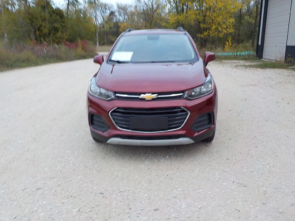 2022 Chevrolet Trax Image 2