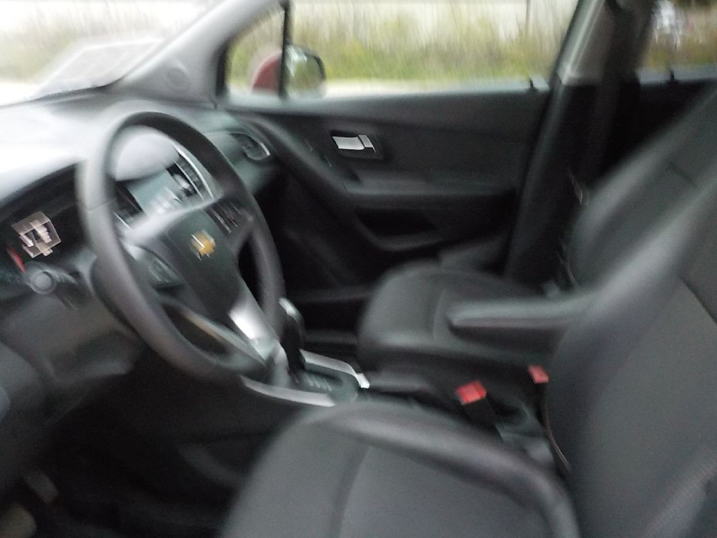 2022 Chevrolet Trax Image 13