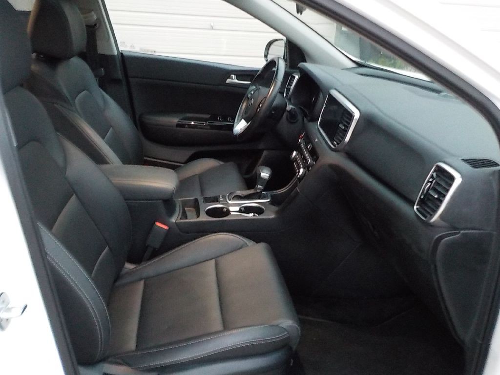 2022 Kia Sportage Image 9
