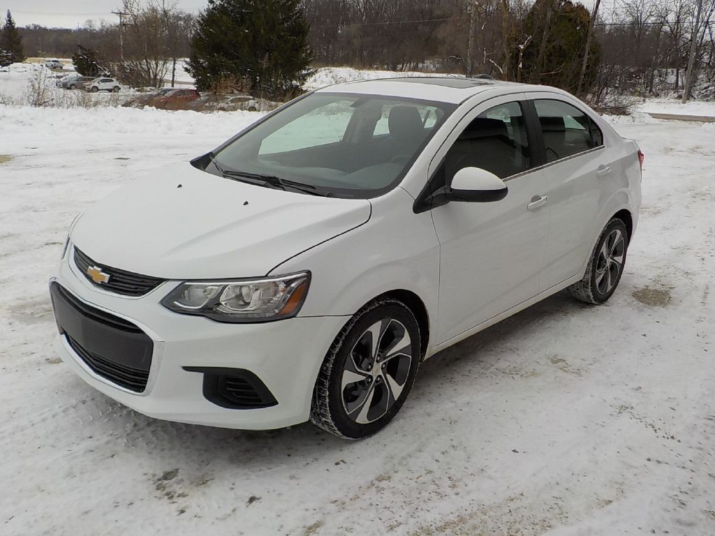 2020 Chevrolet Sonic Image 1