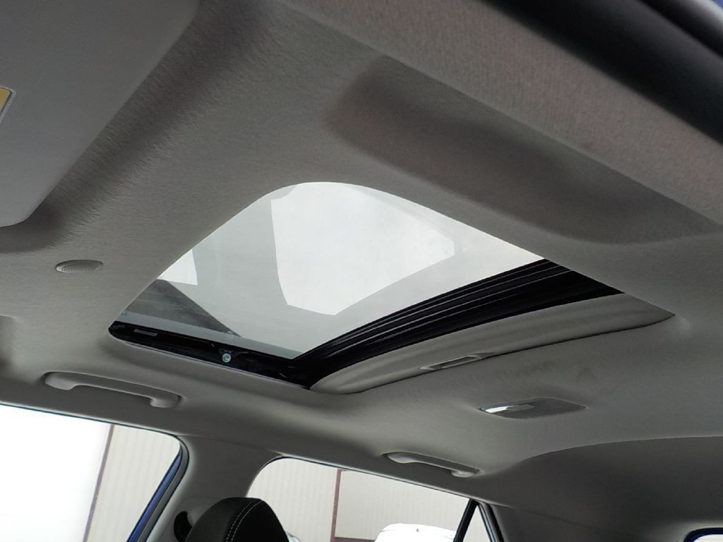 2025 Hyundai Venue Image 19