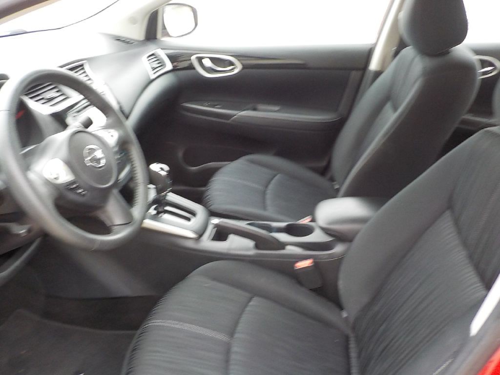 2018 Nissan Sentra Image 12