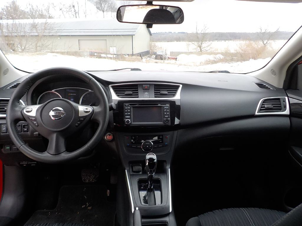 2018 Nissan Sentra Image 13