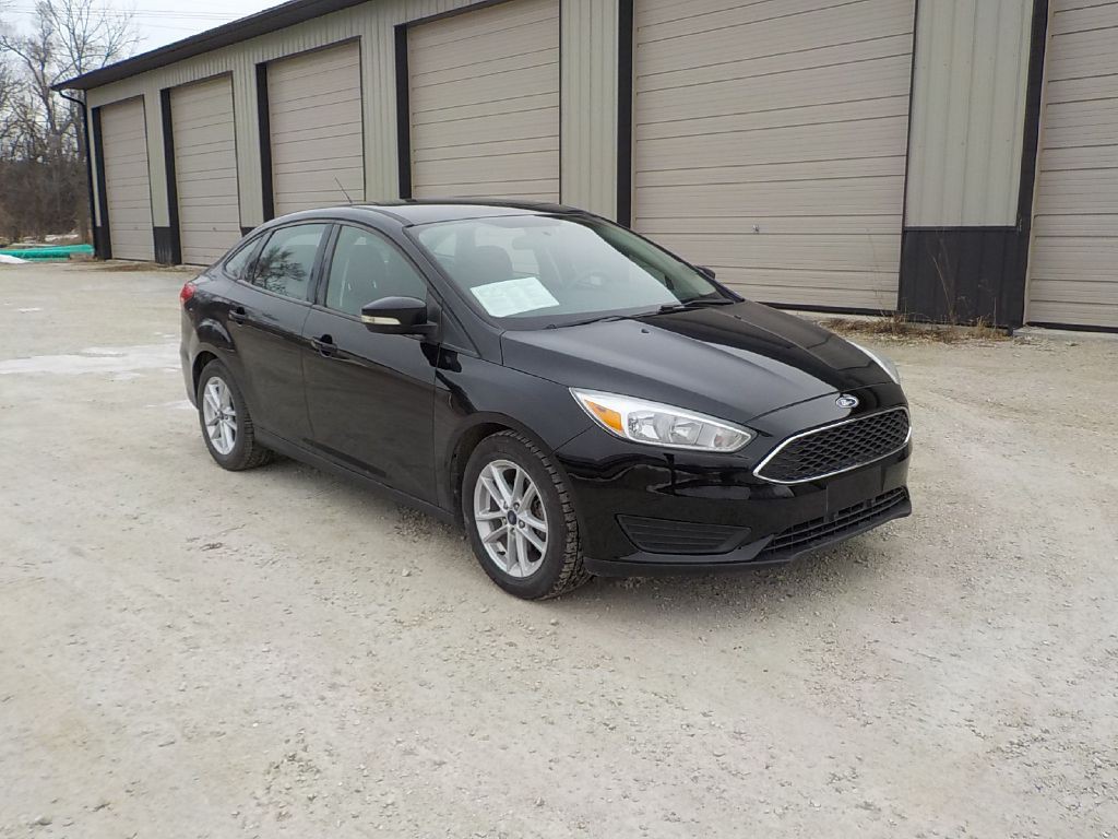 2017 Ford Focus Image 3