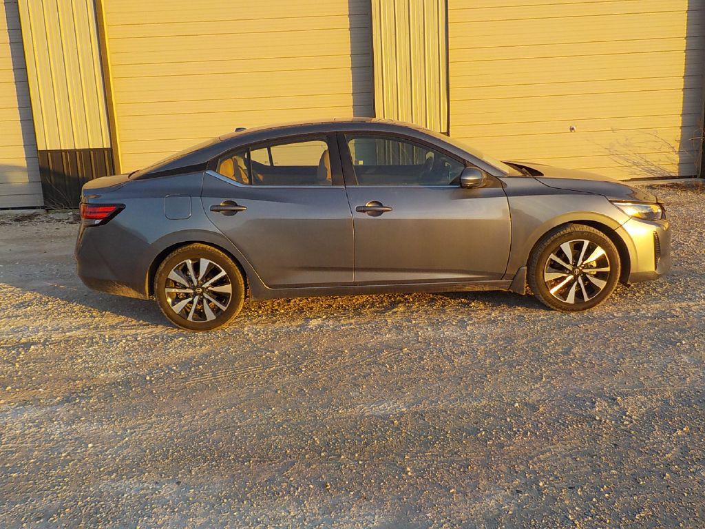 2024 Nissan Sentra Image 4