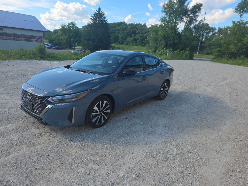 2025 Nissan Sentra Image 5