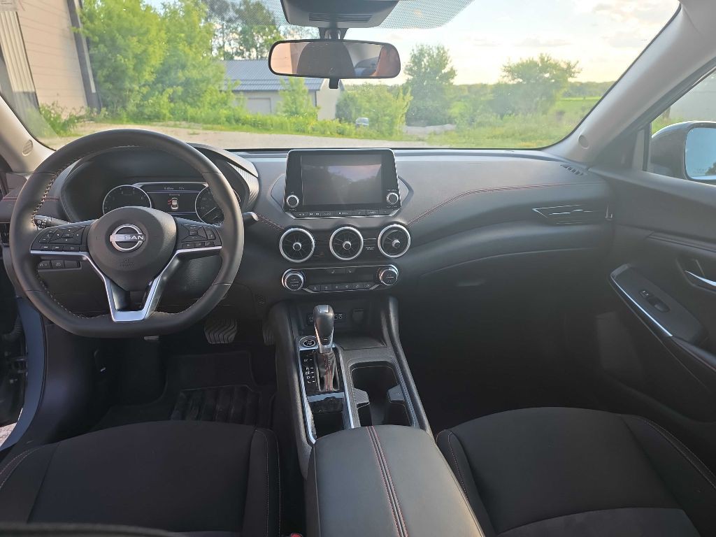2025 Nissan Sentra Image 13